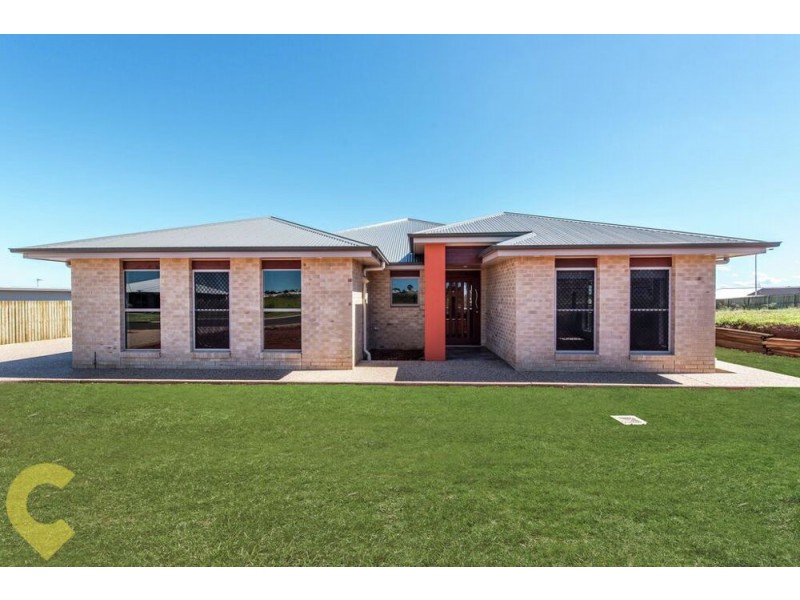 38 Sportsman Drive, Kleinton QLD 4352