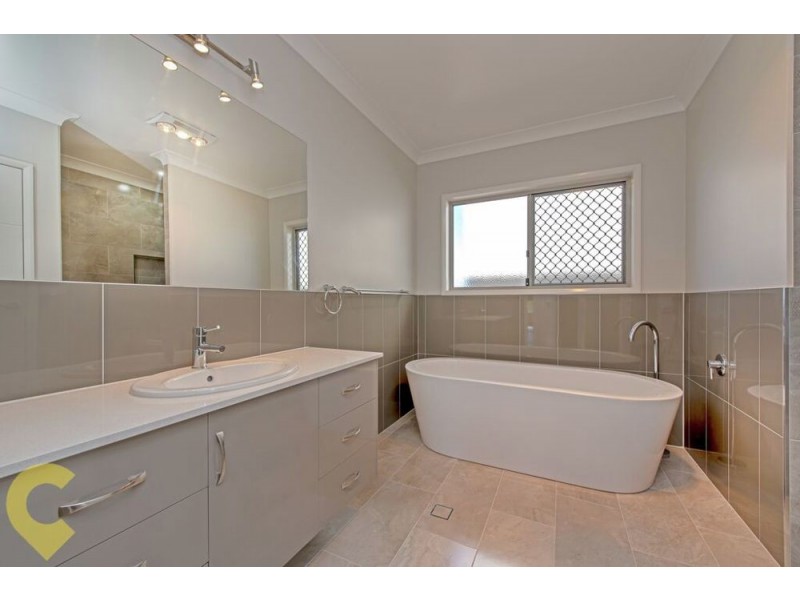 38 Sportsman Drive, Kleinton QLD 4352