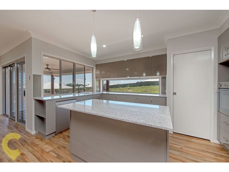 38 Sportsman Drive, Kleinton QLD 4352