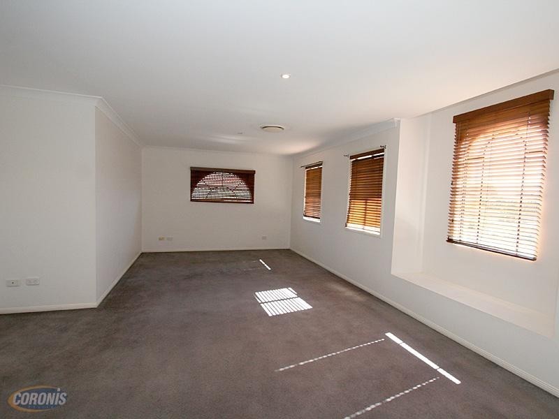 Bridgeman Downs QLD 4035