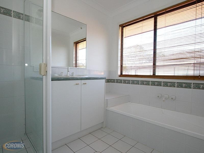 Bridgeman Downs QLD 4035