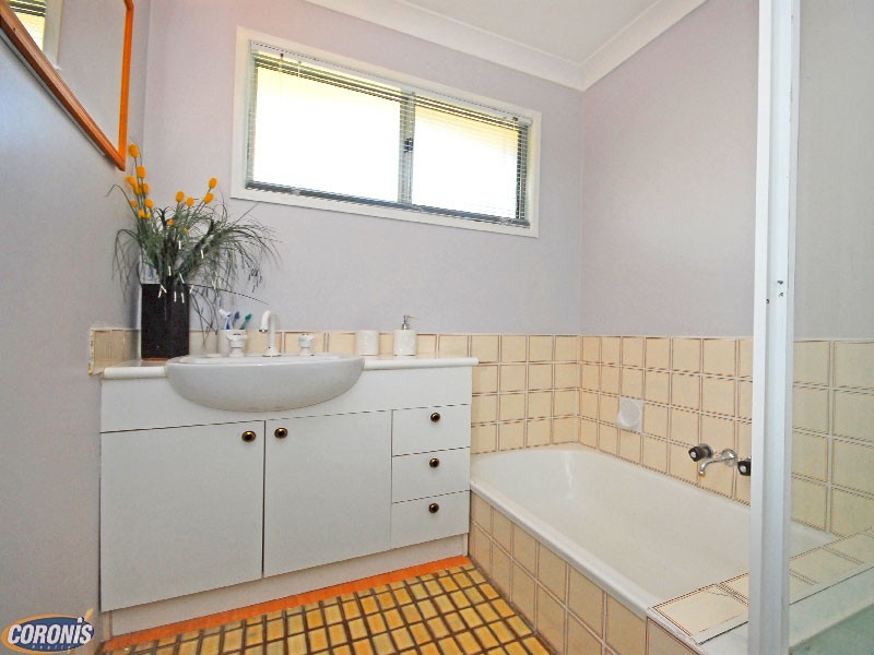 76 Dunsford Street, Zillmere QLD 4034