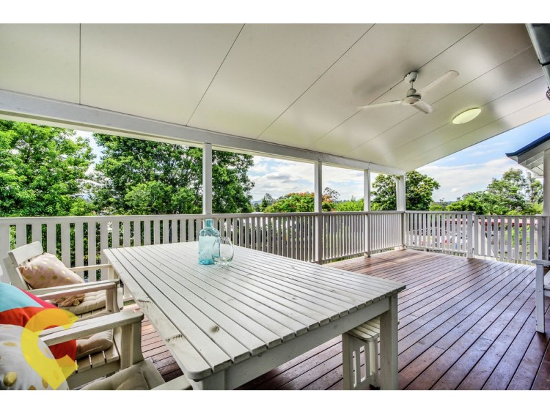 70 Dawson Parade, Keperra QLD 4054