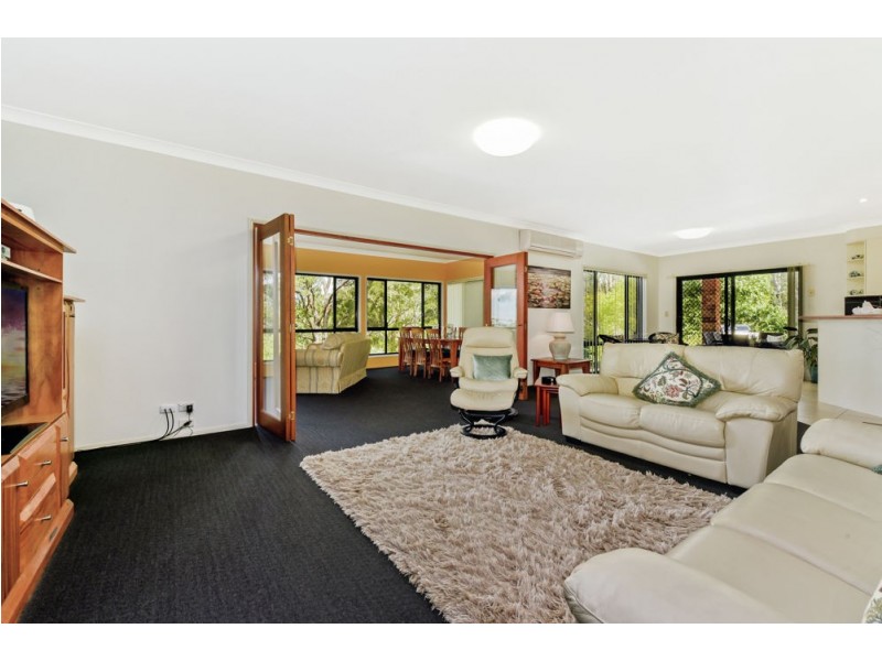5 Eclipse Court, Highfields QLD 4352