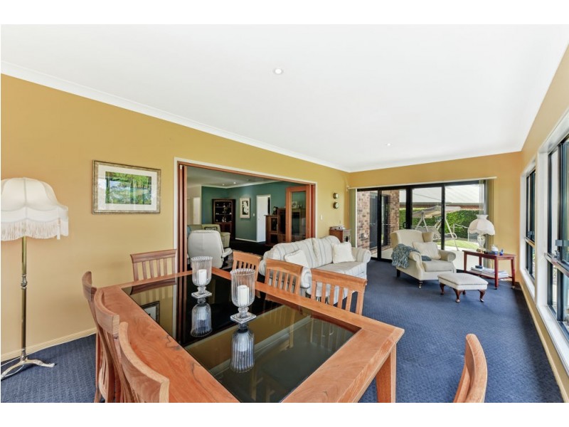 5 Eclipse Court, Highfields QLD 4352