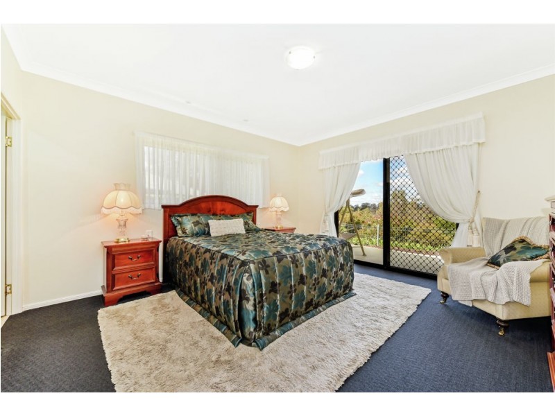 5 Eclipse Court, Highfields QLD 4352