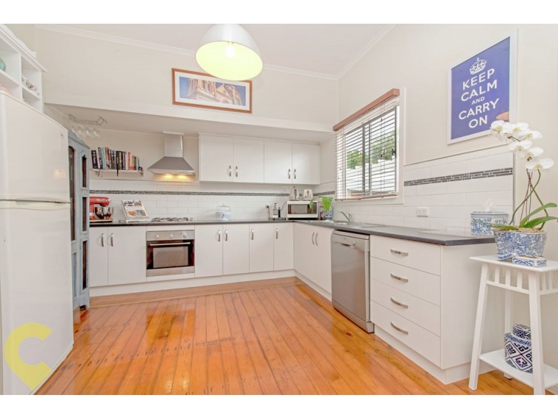 18 Louisa Street, South Toowoomba QLD 4350