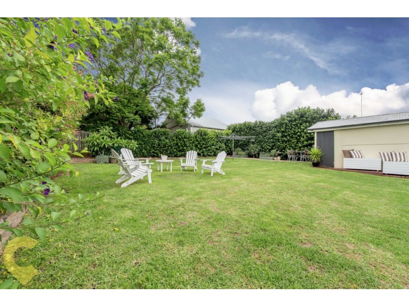 18 Louisa Street, South Toowoomba QLD 4350