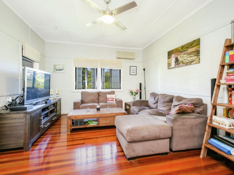 11 Hurley Street, Keperra QLD 4054