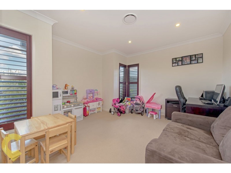 27 Trevean Drive, Kleinton QLD 4352