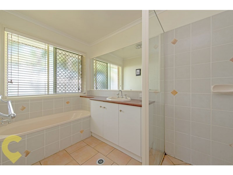 33 Kratzke Road, Highfields QLD 4352