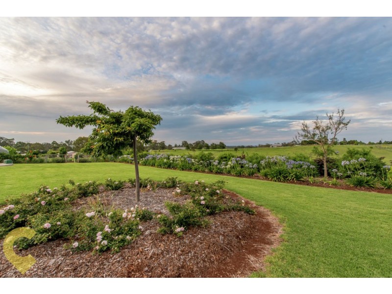 228 Meringandan Road, Kleinton QLD 4352