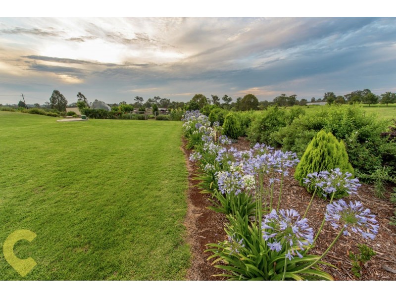 228 Meringandan Road, Kleinton QLD 4352