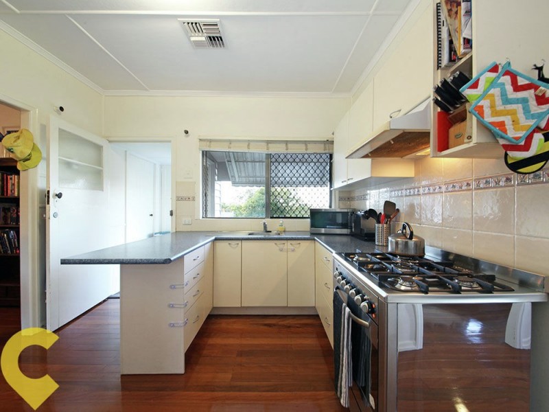 1 Ferguson Road, Wavell Heights QLD 4012