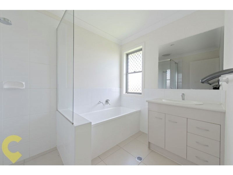 26 Wandoo Crescent, Westbrook QLD 4350