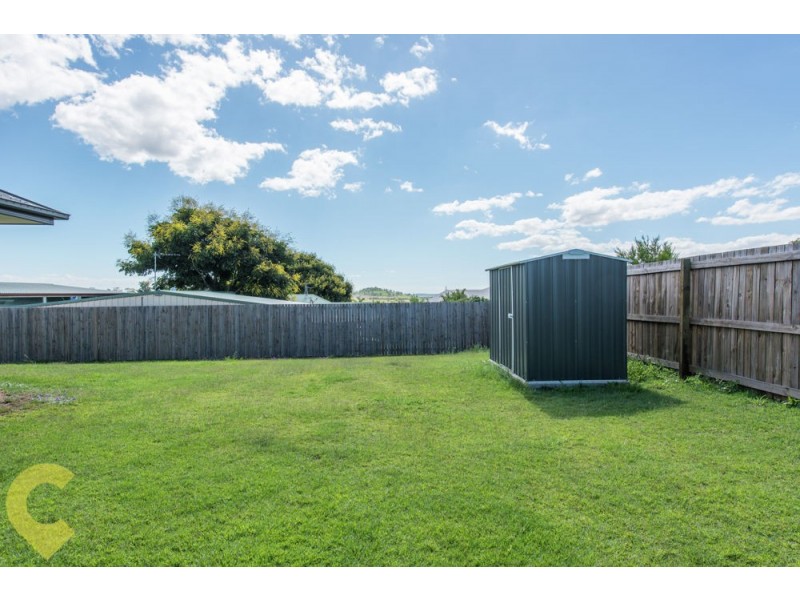 26 Wandoo Crescent, Westbrook QLD 4350