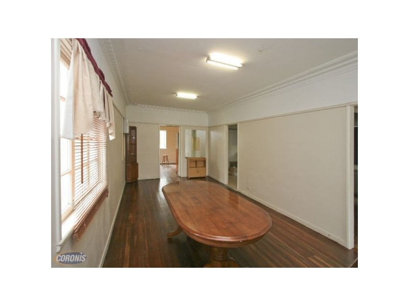 82 Grange Road, Grange QLD 4051