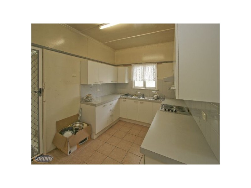 82 Grange Road, Grange QLD 4051