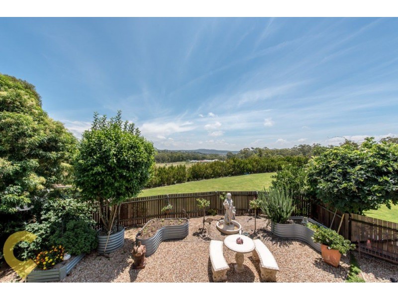 15 Kimdon Crescent, Highfields QLD 4352