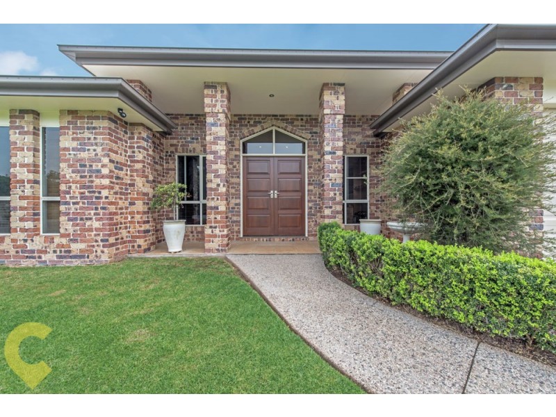 15 Kimdon Crescent, Highfields QLD 4352