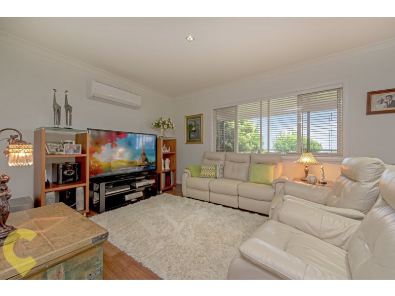 15 Kimdon Crescent, Highfields QLD 4352