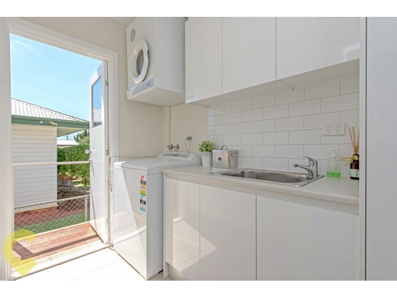 5 Stehn Street, Harristown QLD 4350