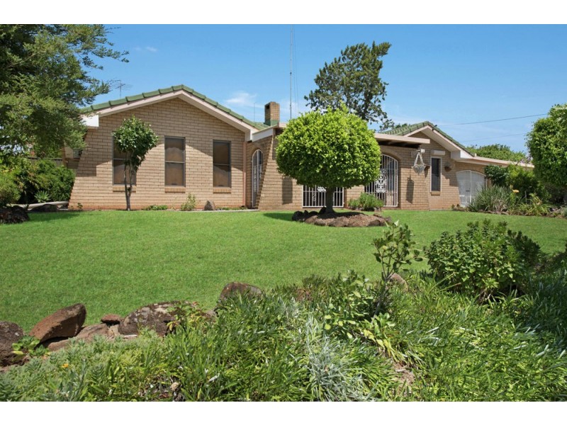 14 Wright Street, Wilsonton QLD 4350