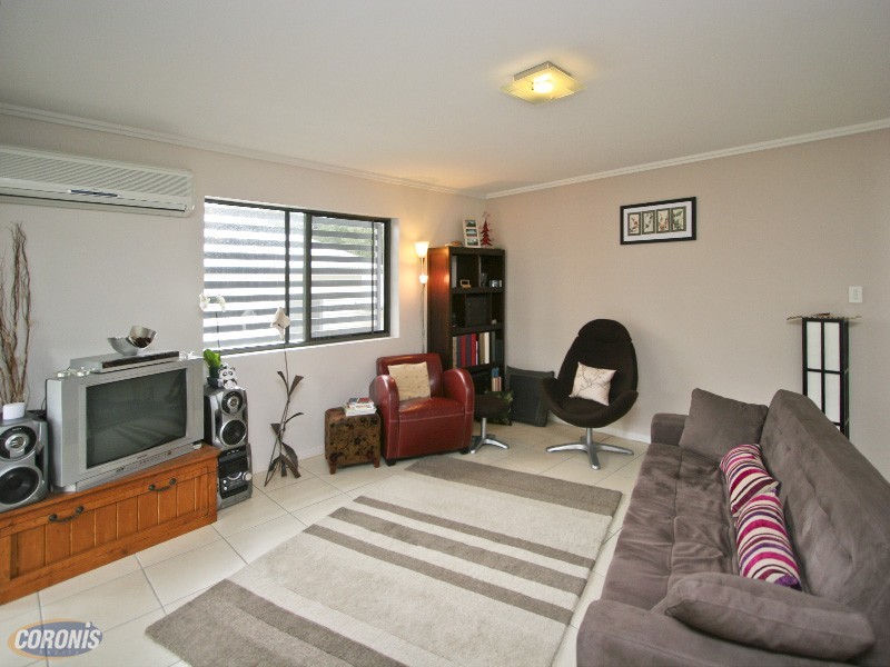 3/42  School St, Kelvin Grove QLD 4059