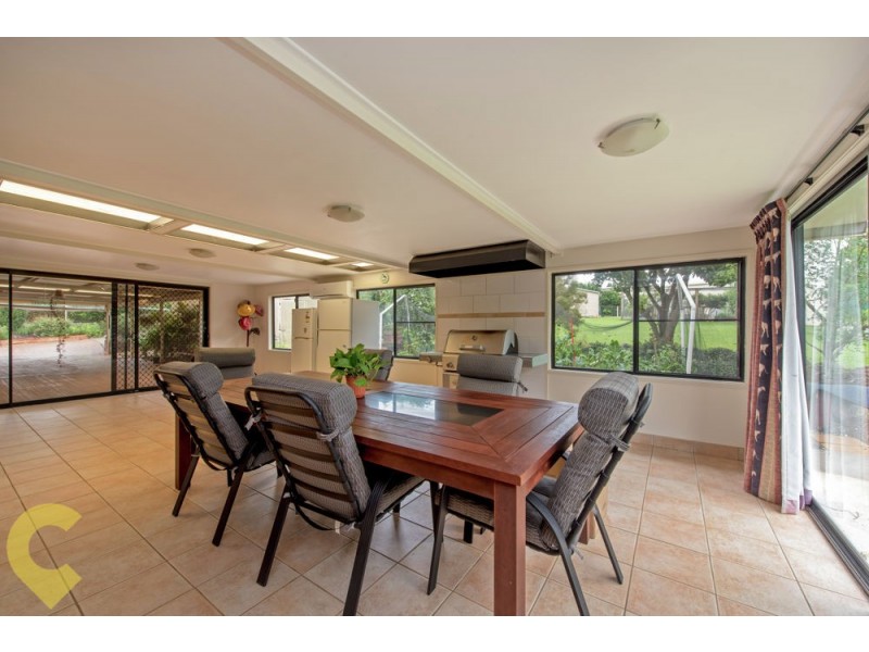 9 Donaghy Court, Highfields QLD 4352