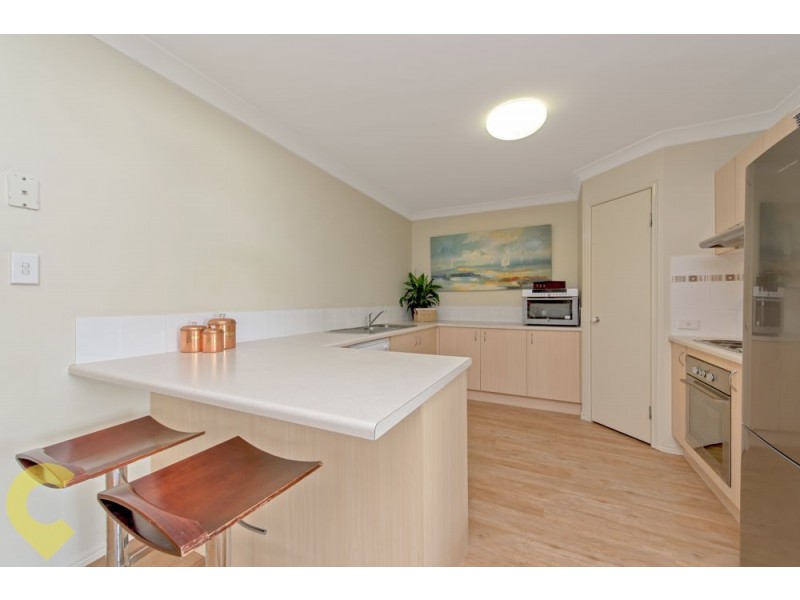 17 McShane Drive, Mount Kynoch QLD 4350