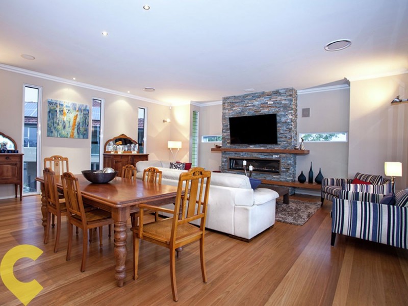 11 Buena Vista Avenue, Coorparoo QLD 4151