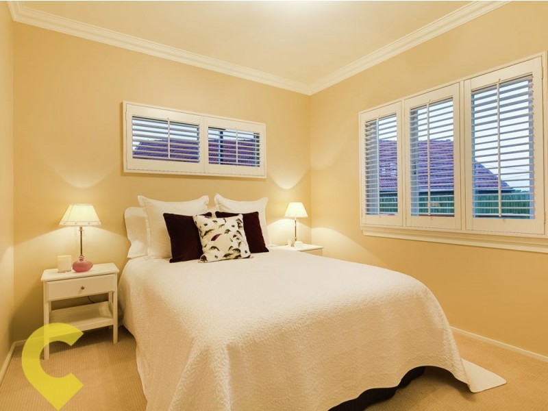 11 Buena Vista Avenue, Coorparoo QLD 4151