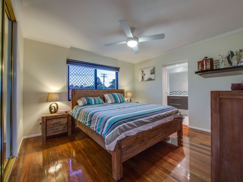 2 Caronga Street, Wavell Heights QLD 4012