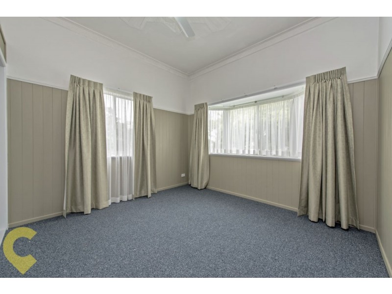 218 Taylor Street, Newtown QLD 4350