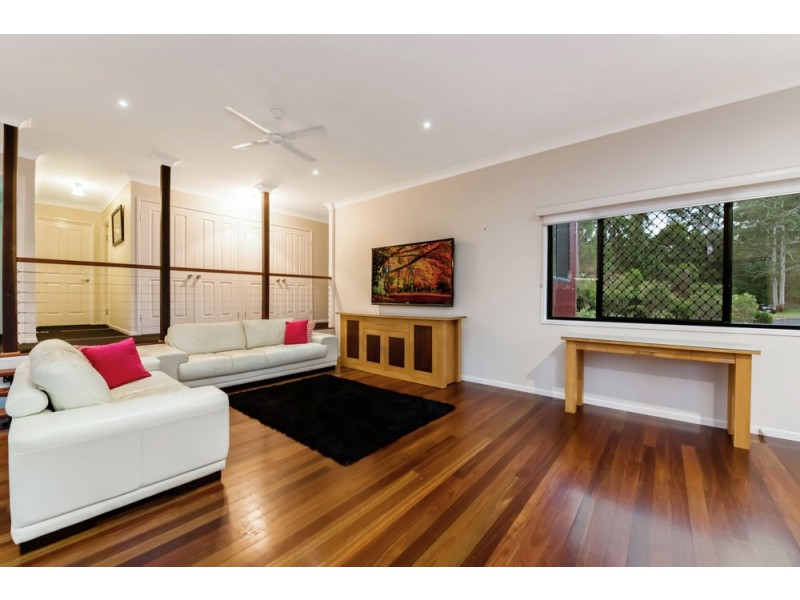 7 Eclipse Court, Highfields QLD 4352