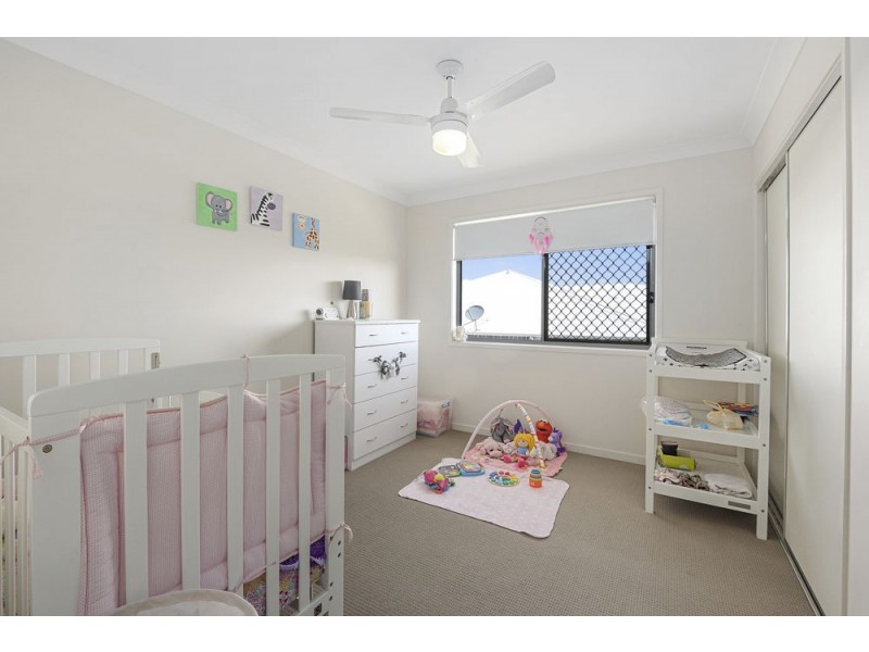 27 Edwin Street, Westbrook QLD 4350