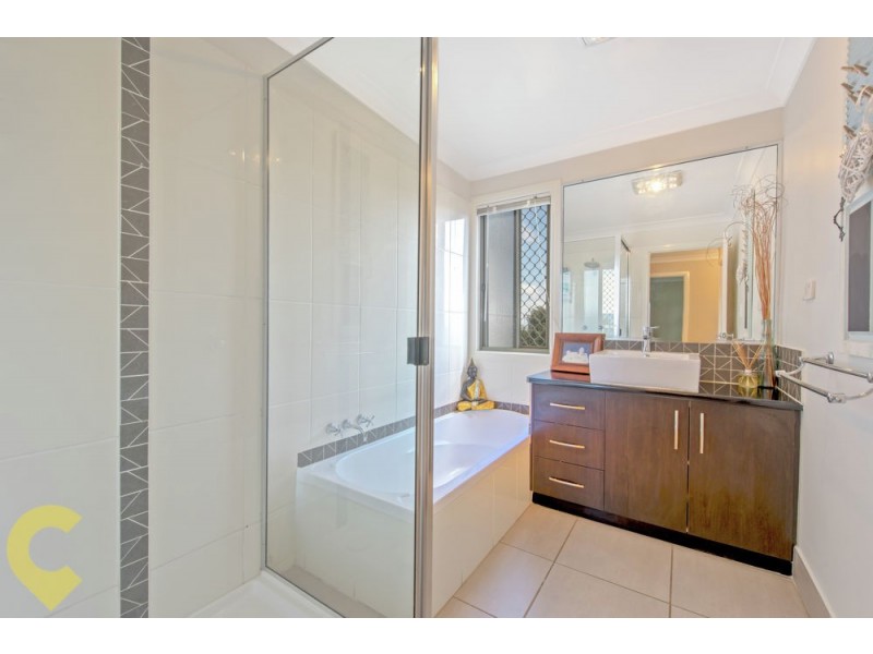 24 Edwin Street, Westbrook QLD 4350