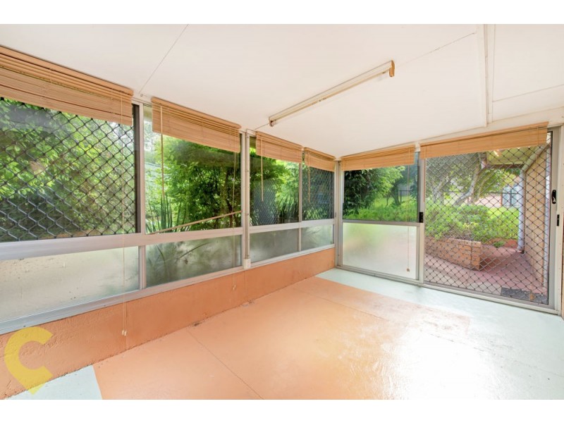 3 Beck Street, Mount Lofty QLD 4350