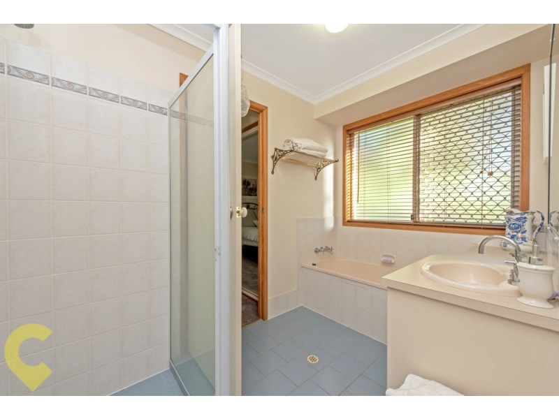 2 Jonquil Court, Middle Ridge QLD 4350