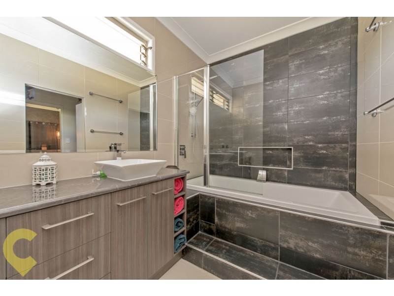 9 Wieck Street, Newtown QLD 4350