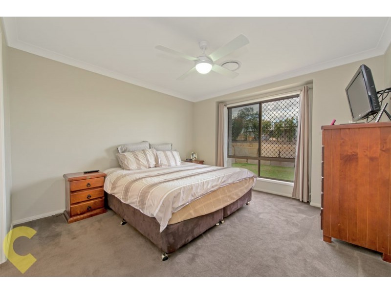 5 Pepperwood Place, Withcott QLD 4352