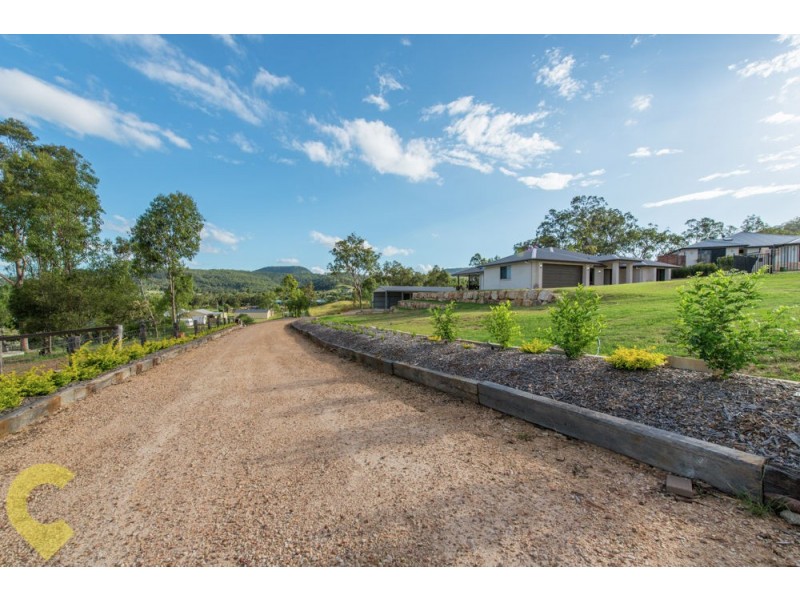 5 Pepperwood Place, Withcott QLD 4352