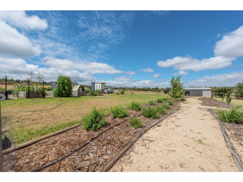 5 Somerset Crescent, Cawdor QLD 4352