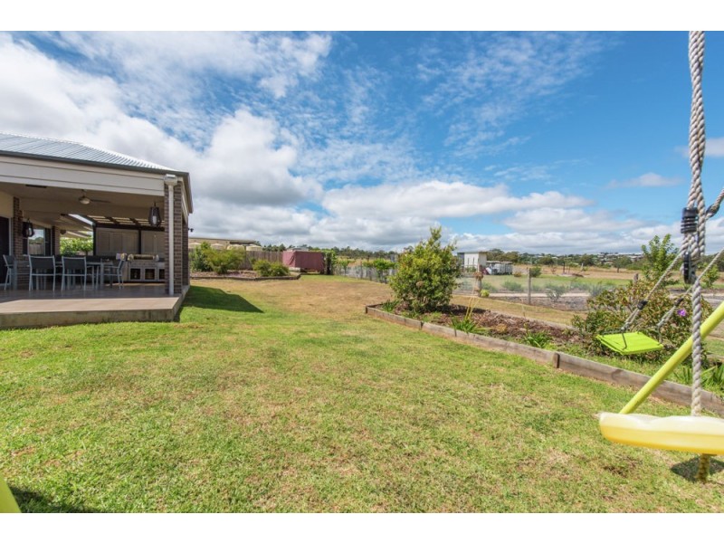5 Somerset Crescent, Cawdor QLD 4352