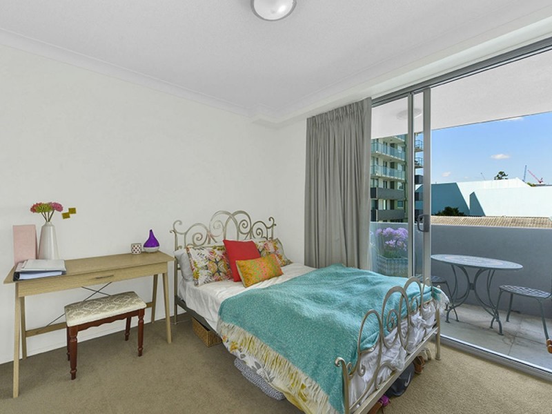 28/32 Agnes Street, Albion QLD 4010