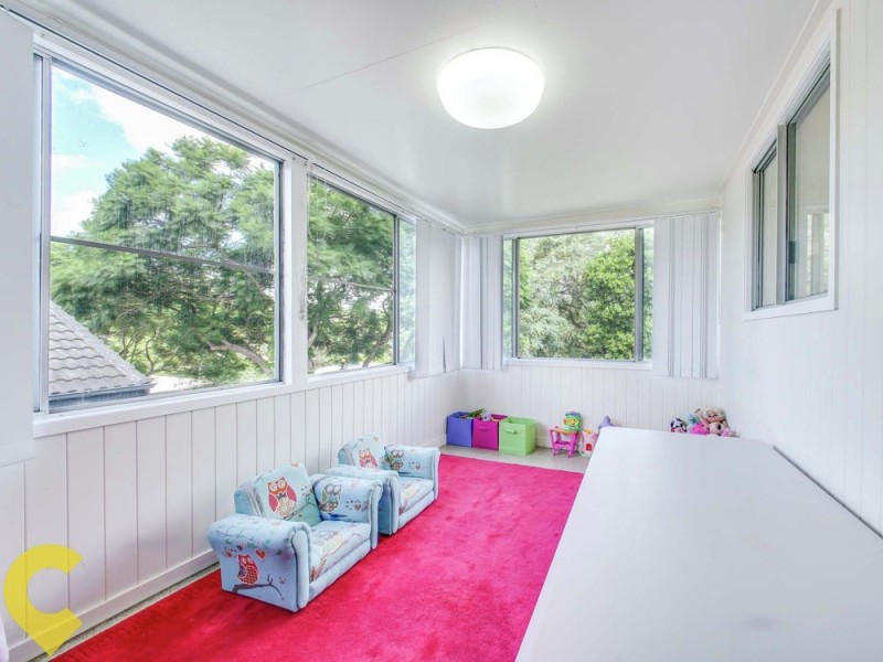 8 Sloane Street, Stafford Heights QLD 4053