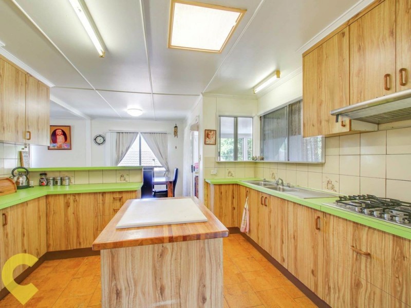 8 Sloane Street, Stafford Heights QLD 4053