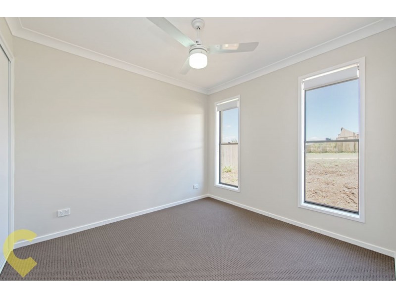2/8 Cardamon Crescent, Glenvale QLD 4350