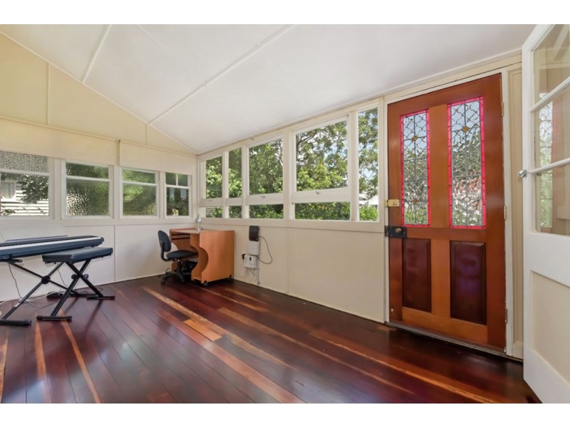 11 Atkinson Street, South Toowoomba QLD 4350