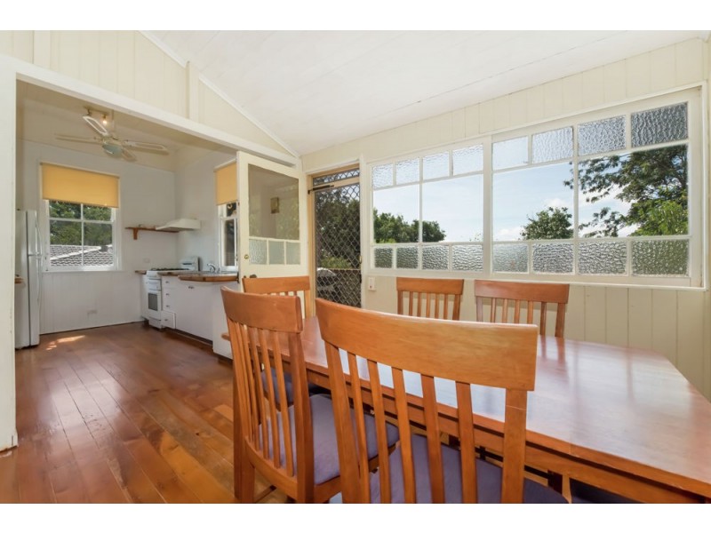 11 Atkinson Street, South Toowoomba QLD 4350